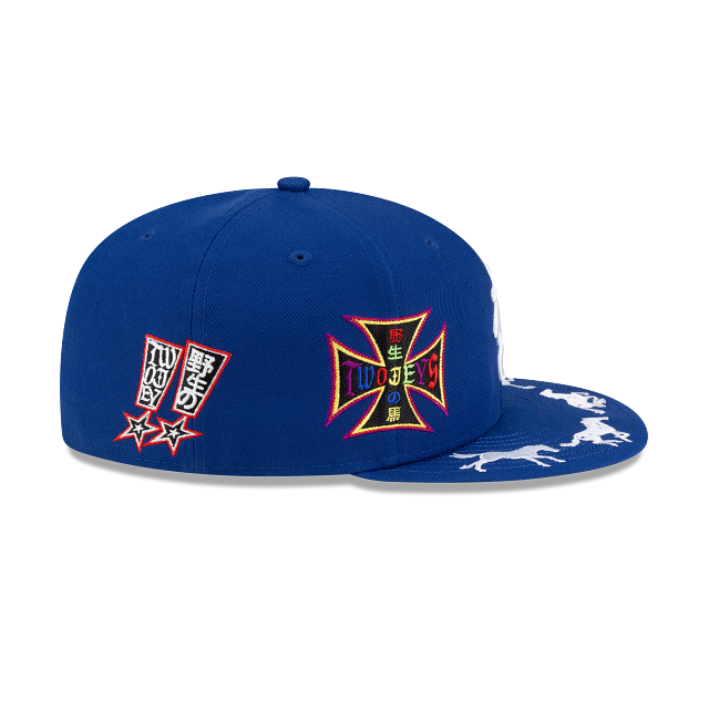 TwoJeys X New Era Embellished 59FIFTY Cerrada